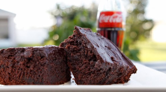 Bolo de Coca-Cola, era o que queríamos.