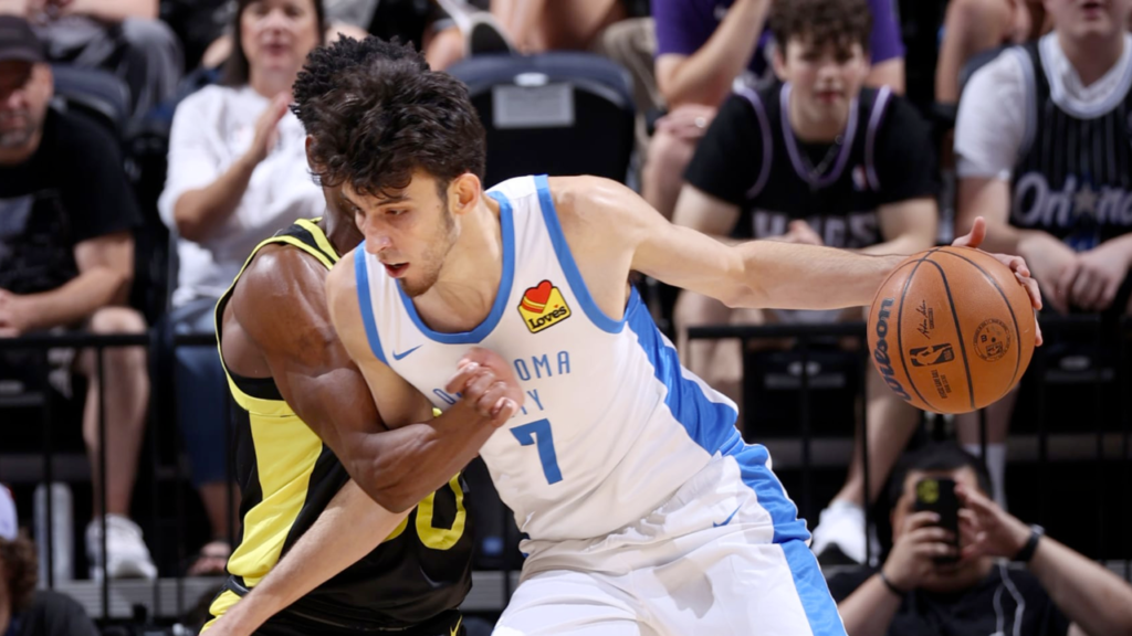 Chet Holmgren no jogo de ontem da Summer League.